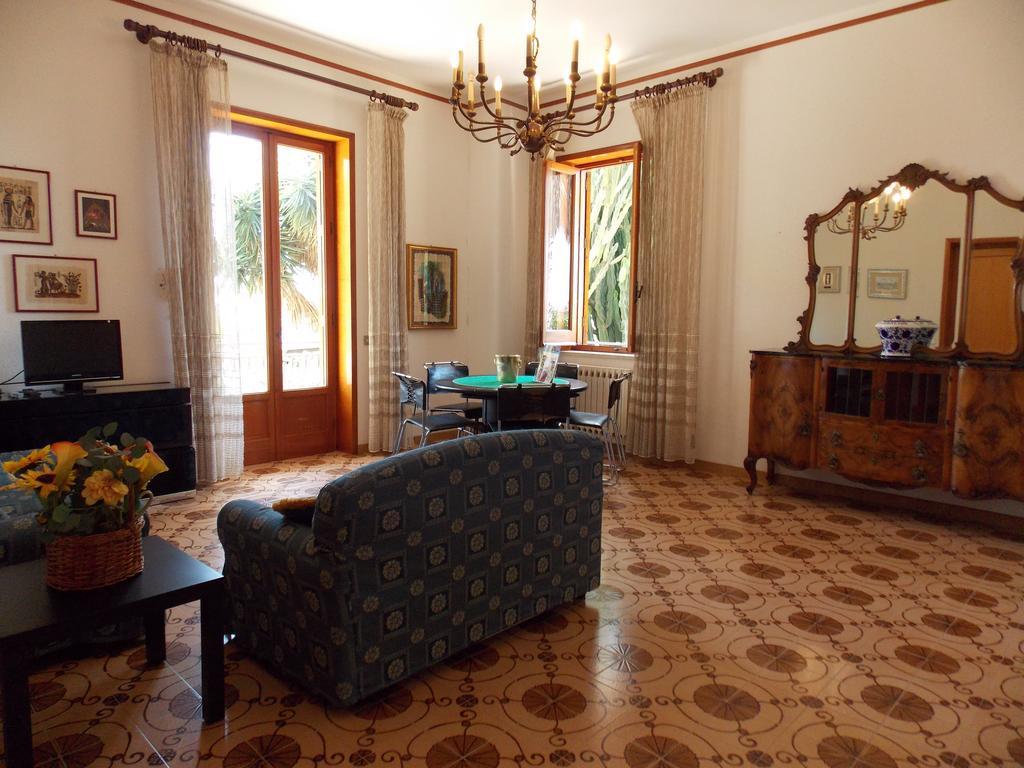 Holiday Home Mediterraneo Marsala Kamer foto